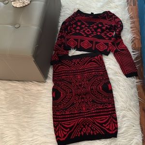 Gorgeous 2piece top and bottom.